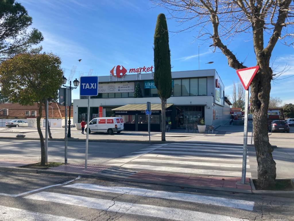 הוילה Nuevo Baztán La Casa De Las Encinas מראה חיצוני תמונה